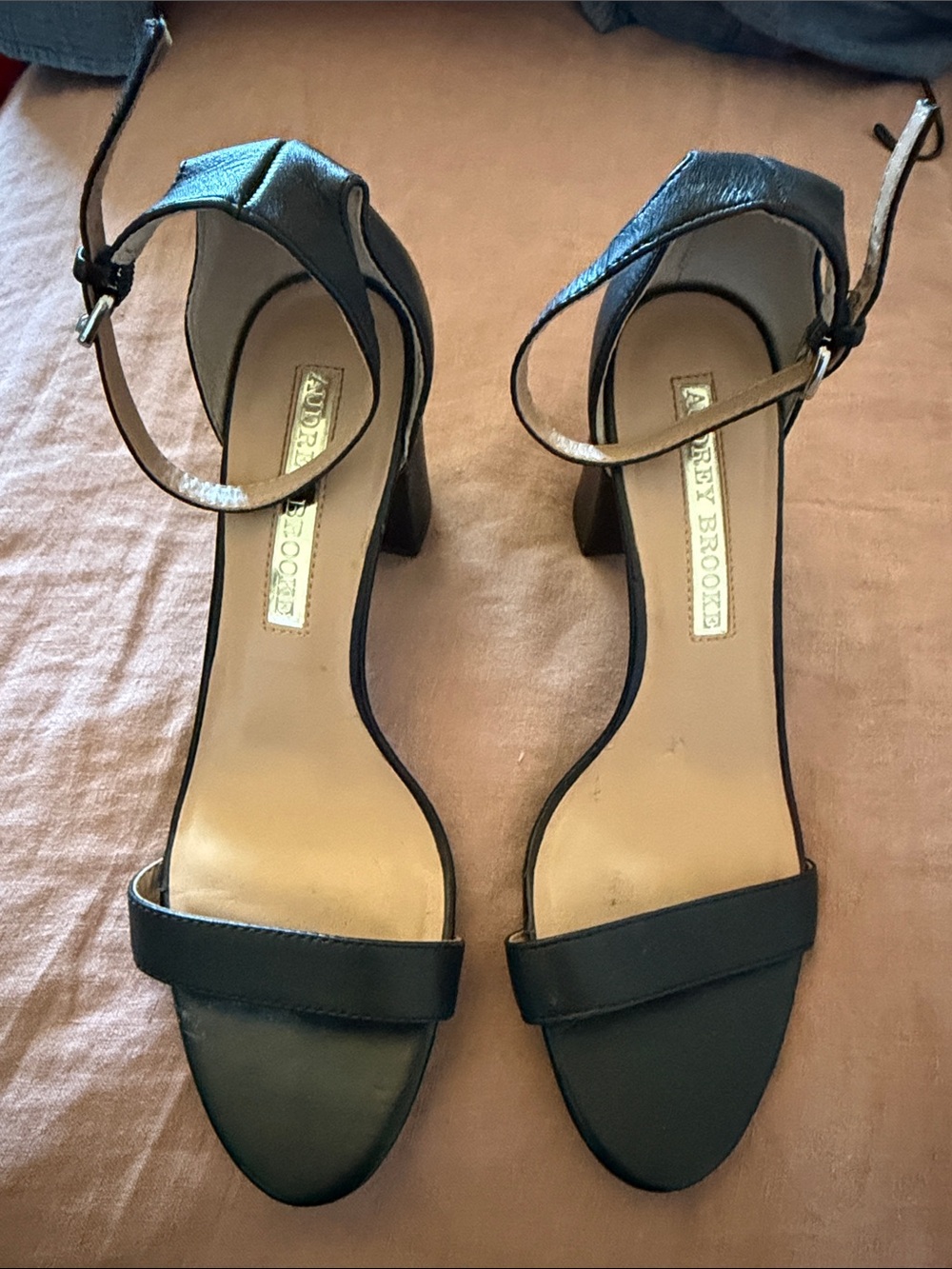 Audrey Brooke leather Black Ankle Strap Block Heel Sandals size 7 1/2” like new